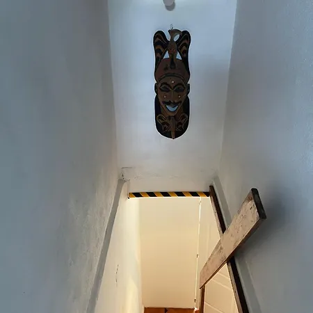 Maria Shared In Guest house Lisbon