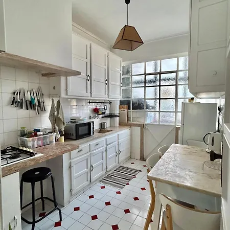 Maison d'hôtes Maria Shared In Lisboa